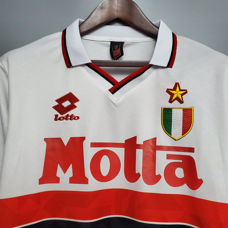 MILAN IV 93/94 MAN (RETRO)